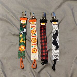 Set of 4 Colorful Pacifier Clips